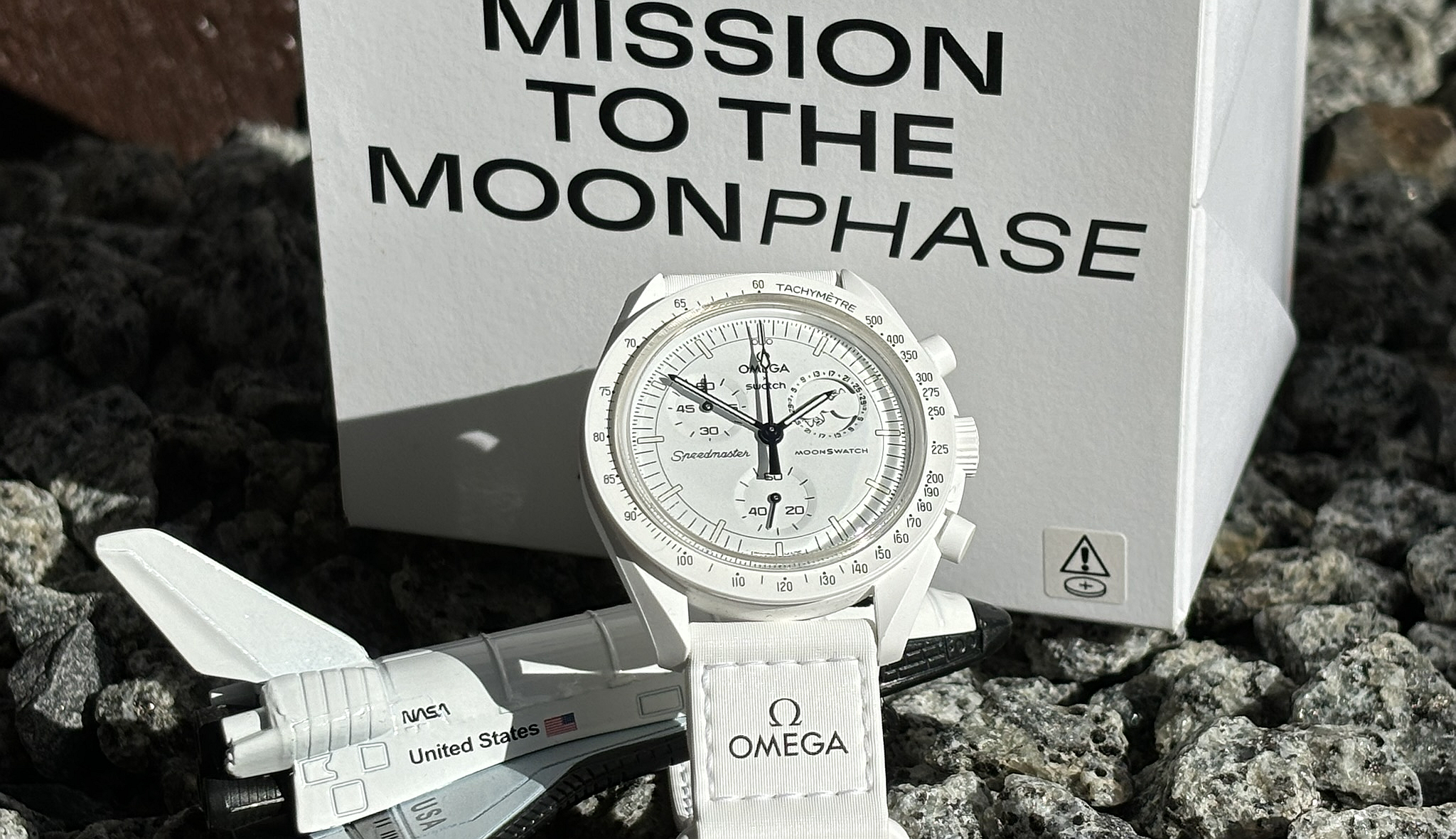 From Skeptic to Enthusiast: How I Fell in Love with the Omega X Swatch MISSION TO THE MOONPHASE – FULL MOON Snoopy Watch