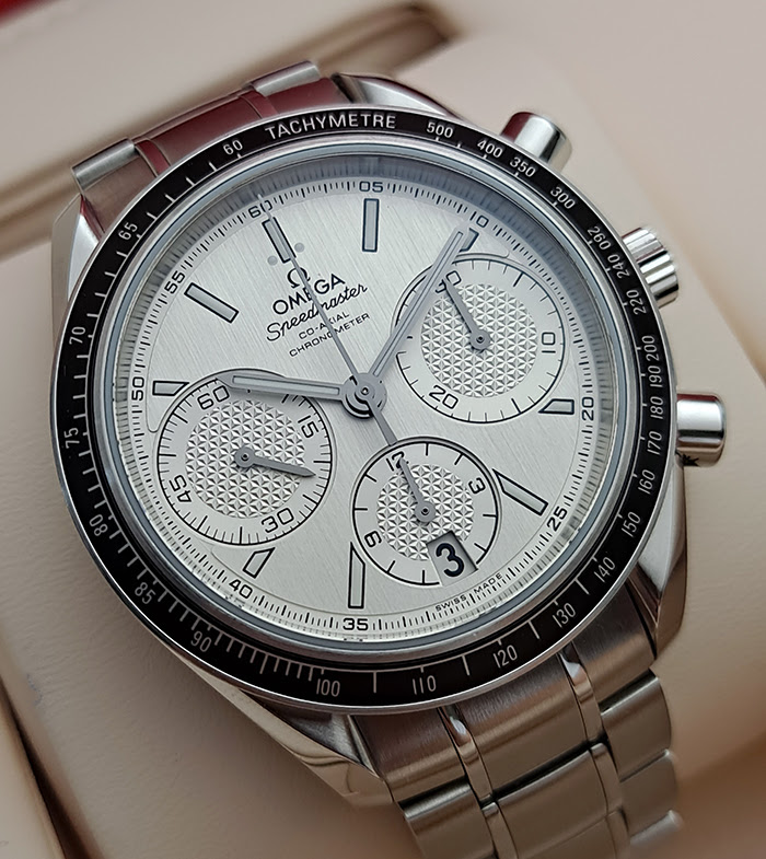 The Omega Speedmaster: A Luxury Watch for the Discerning Collector
